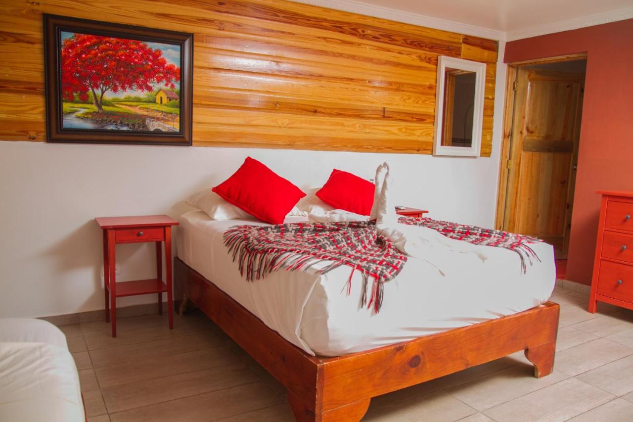 Hotel Colinas Del Rey Hato Mayor Del Rey Dış mekan fotoğraf